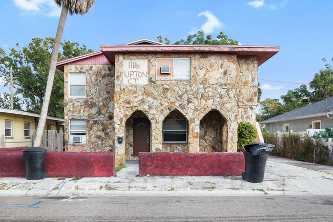 Foto del edificio - 1116 Upton Ct S