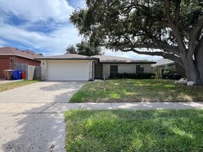 Building Photo - 805 Truk Dr