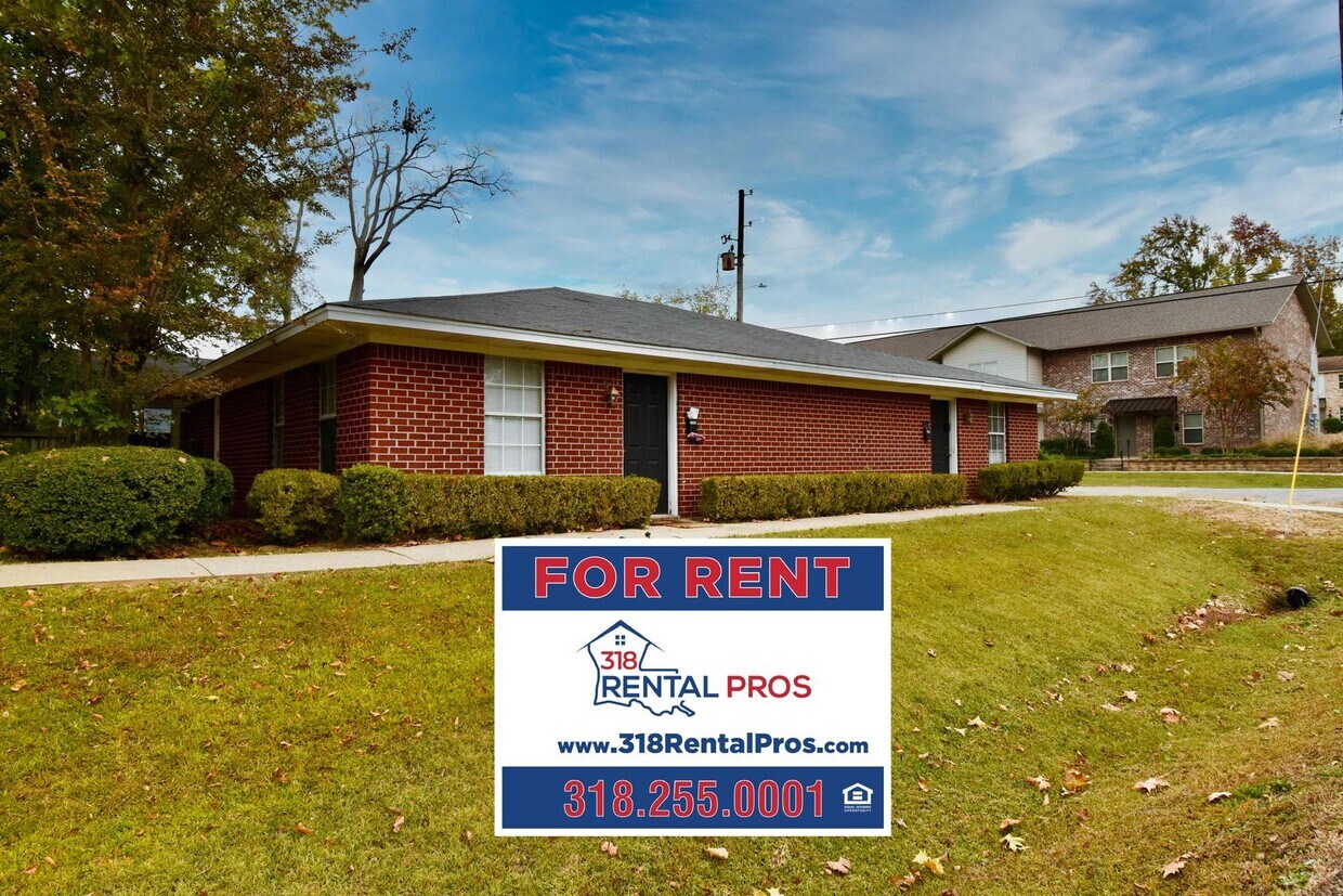 400 W Florida Ave Unit 400 W Florida Ave. B, Ruston, LA 71270 Room