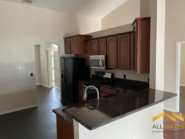 Building Photo - 131 Via Del Sol Dr