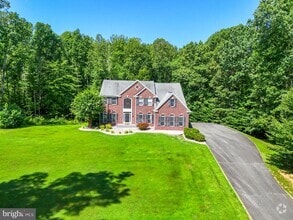 Building Photo - 47 Ridings Ln