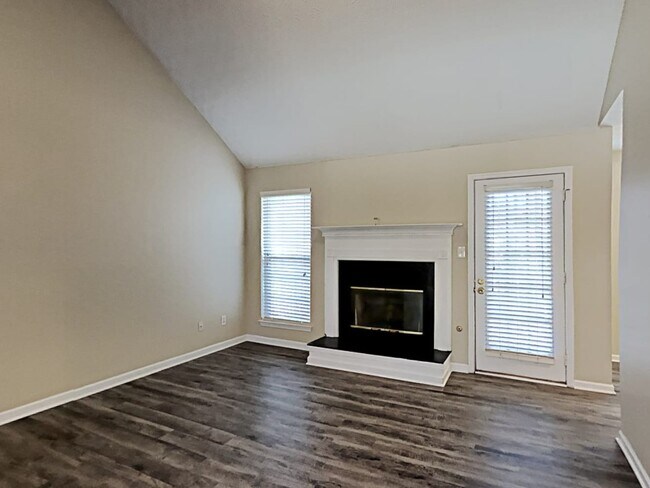 Building Photo - 305 Stones Throw Dr