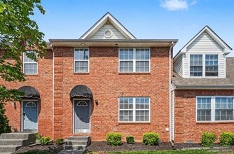 Building Photo - 2120 Lebanon Pike