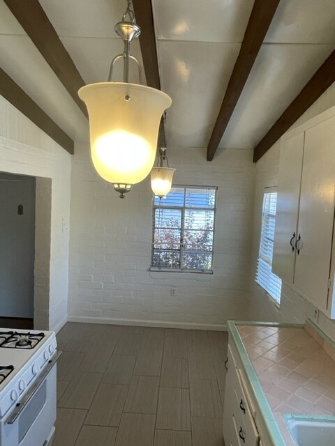 Foto del edificio - 1621 Riverside Dr