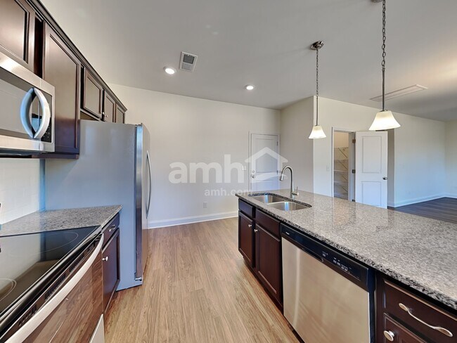 Building Photo - 13029 Wishsong Ct