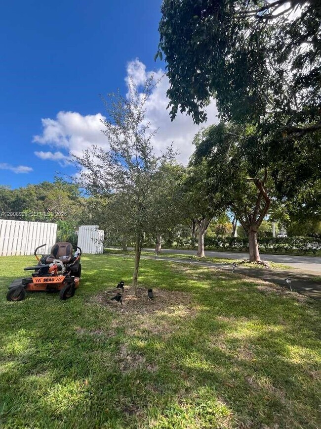 Foto del edificio - 11121 SW 110th Rd