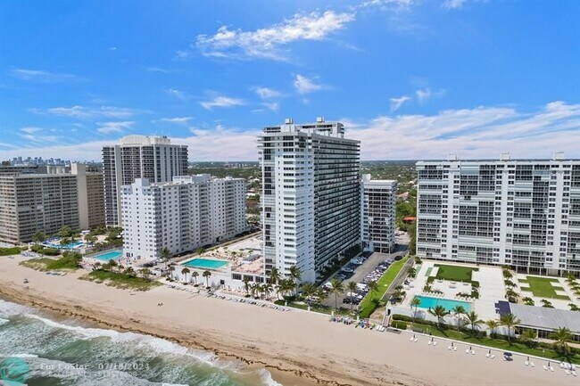 Foto del edificio - 4280 Galt Ocean Dr