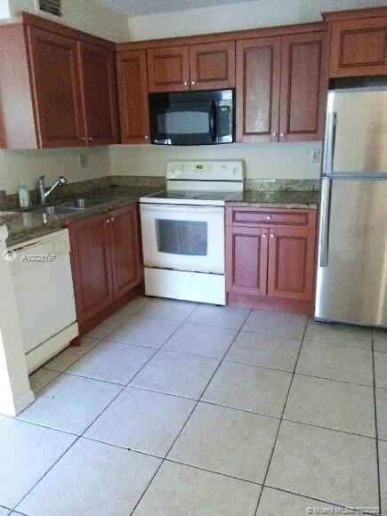 Foto del edificio - 11460 NW 43rd St