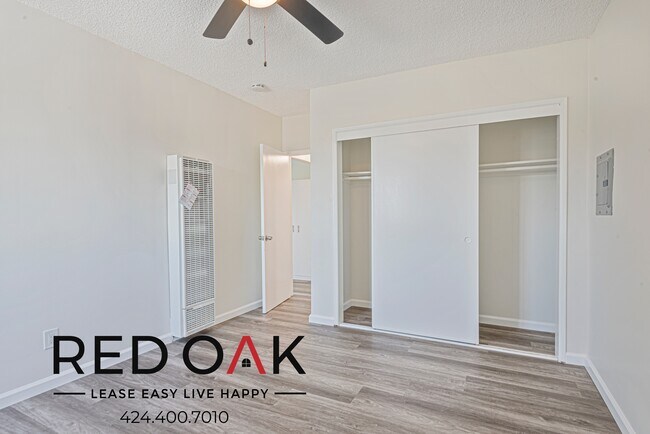 Foto del edificio - Contemporary One Bedroom with Lots of Natu...