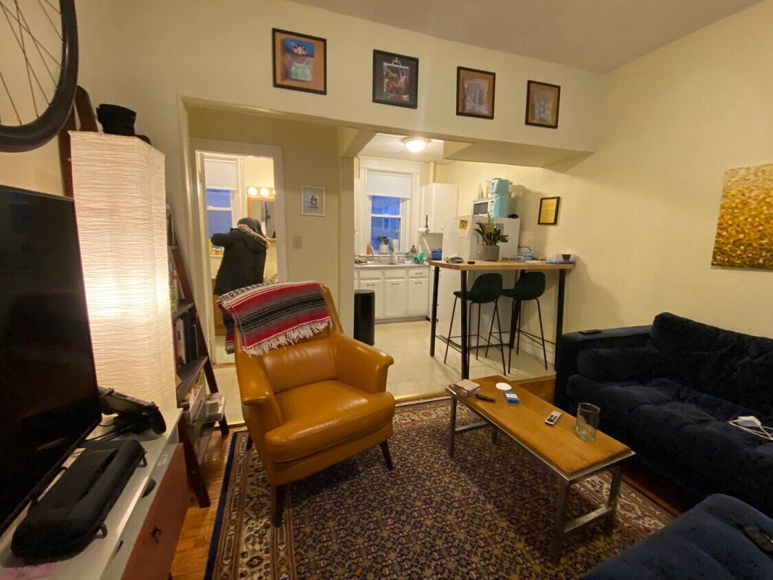 Foto principal - 162 Kelton St