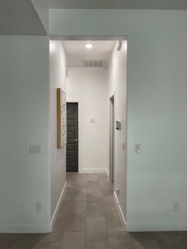 Foto del edificio - 13589 Doncaster St