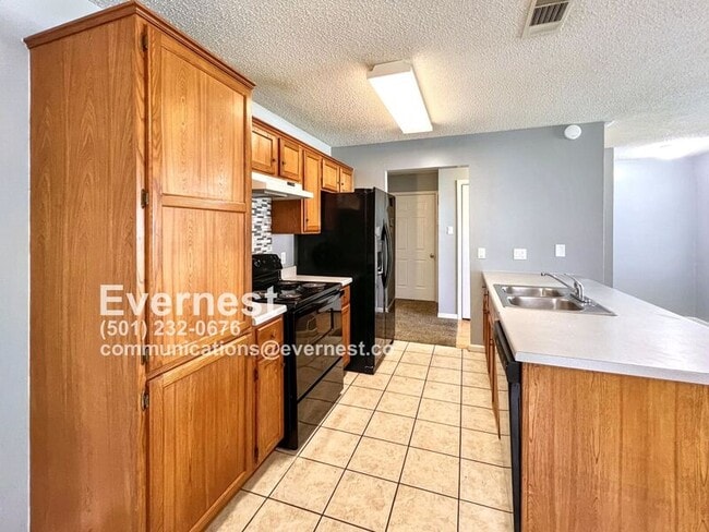 Building Photo - 2340 Krystal Kreek Dr