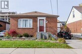Photo principale - 106 E 11th St