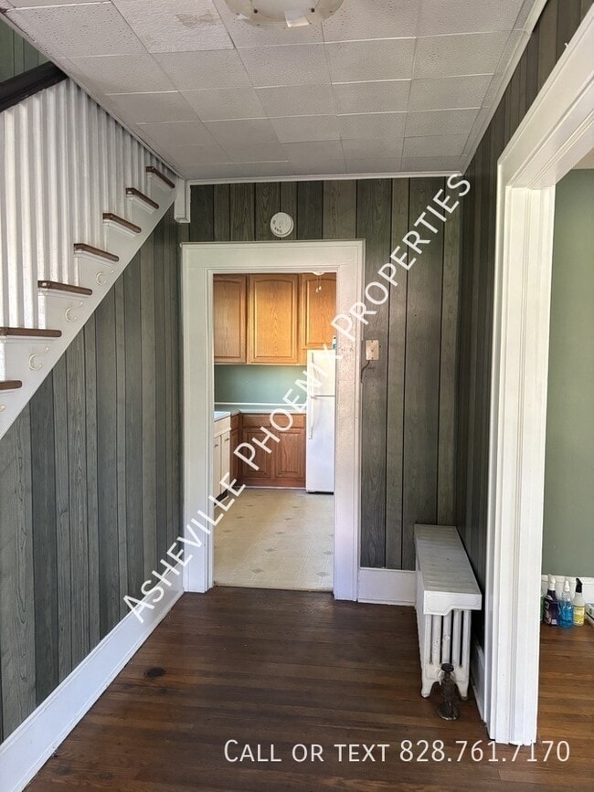 Building Photo - 31 Lucerne Ave