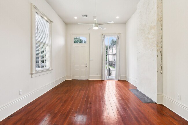 Foto del edificio - 2120 S Liberty St