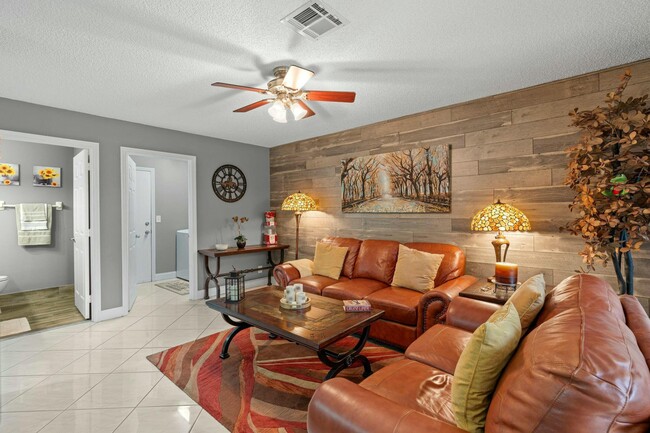Building Photo - 7396 Ashley Shores Cir