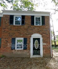 Building Photo - 9 Farrell Ln