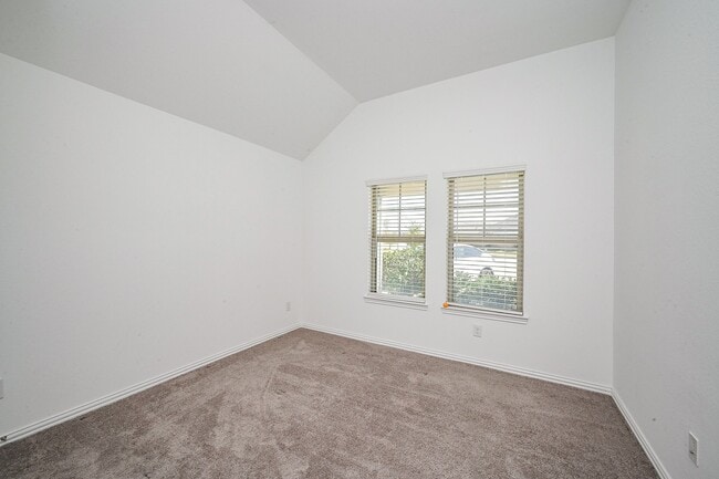 Foto del edificio - 12503 Highgrove Springs Dr