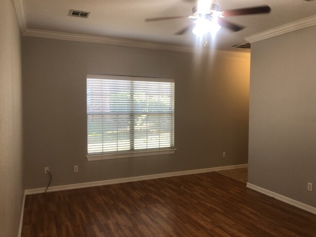 Foto del edificio - 1973 E Peppervine Dr