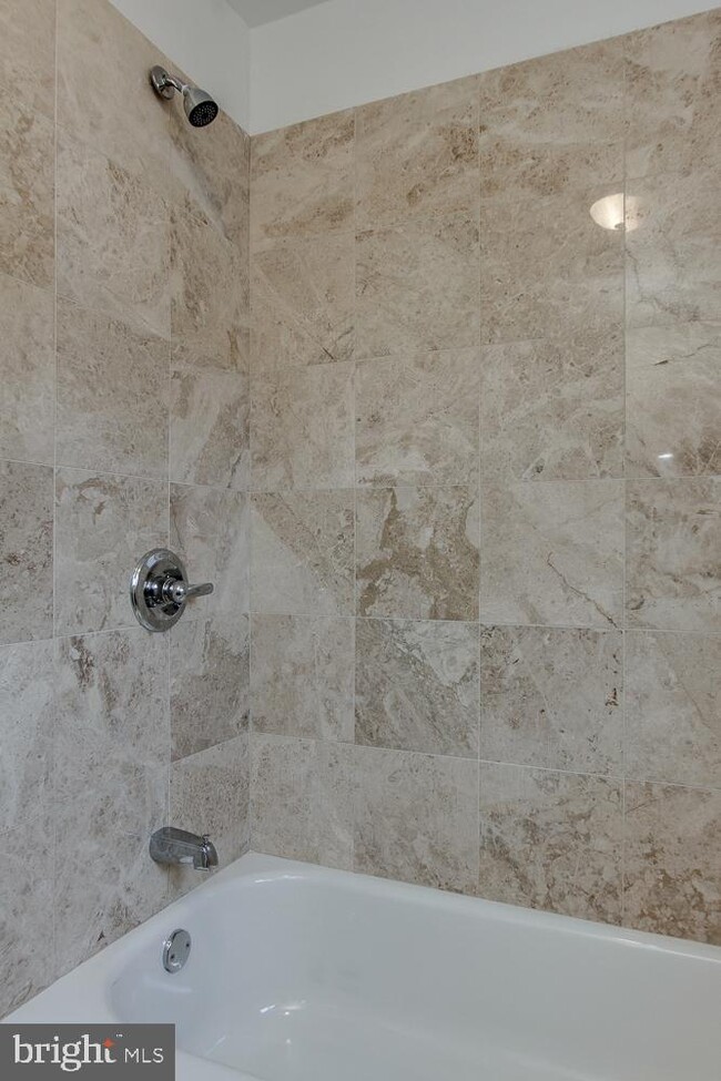 Foto del edificio - 501 S 49th St