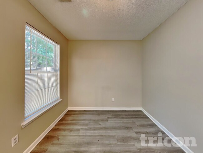 Foto del edificio - 137 Lossie Ln
