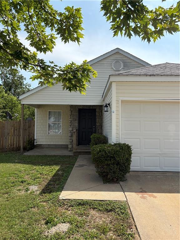Foto del edificio - 601 Cedarbrook Ct