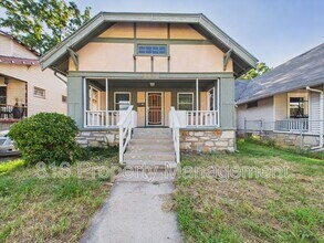 Building Photo - 6612 Park Ave E