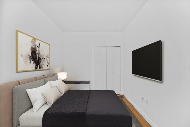 Building Photo - 3 Hanover Square