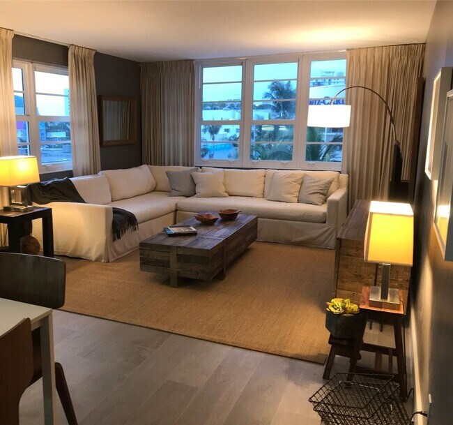 Foto del edificio - 100 Lincoln Rd