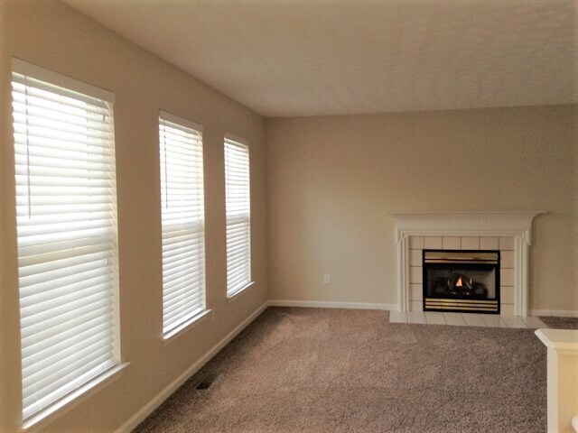 Building Photo - 10103 Edgerton Drive