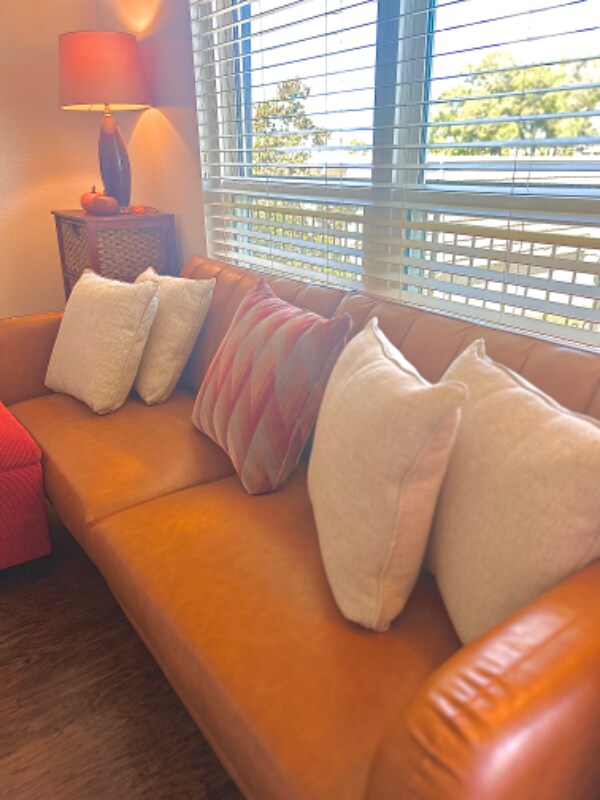 Foto del edificio - 2200 W Lowden St