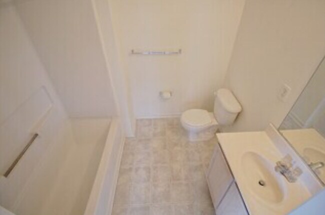Building Photo - 3710 Pardue Woods Pl