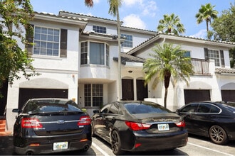 Building Photo - 711 SW 148th Ave