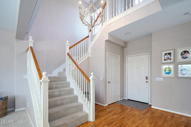 Building Photo - 2440 Gillingham Cir