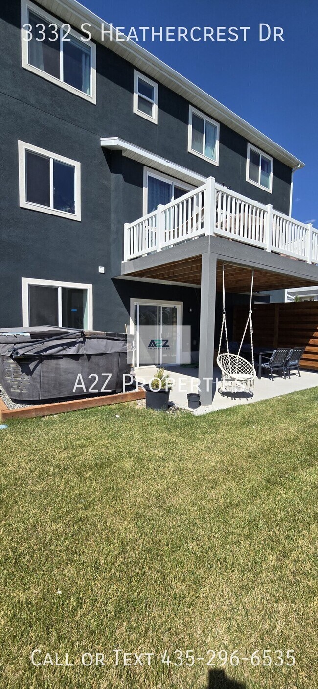 Building Photo - 3332 S Heathercrest Dr