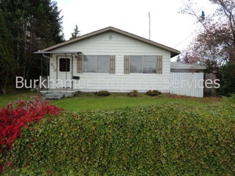 906 W Anderson St, Elma, WA 98541 House Rental in Elma, WA