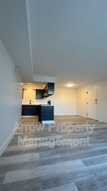 Building Photo - 539 N 24th St