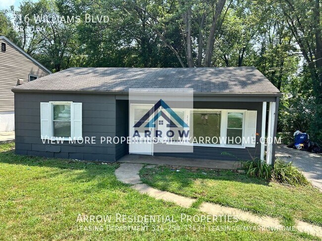 Foto del edificio - 216 Williams Blvd