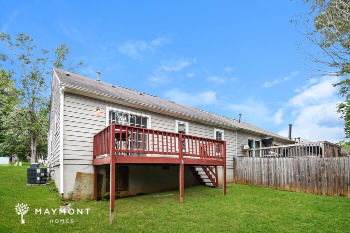 Foto del edificio - 4052 Settlers Hill Way