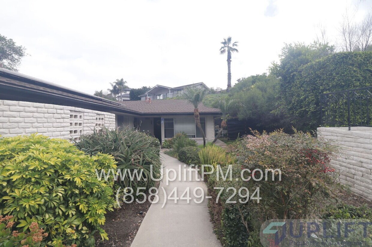 Foto del edificio - 2363-2369 Snead Drive