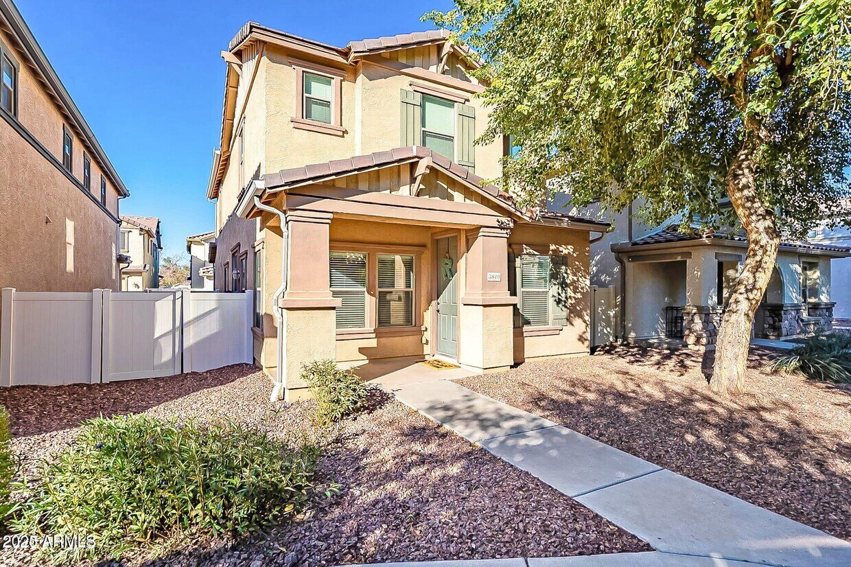 Foto principal - 3840 E Jasper Dr