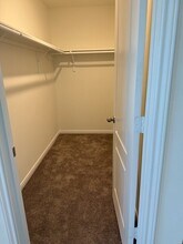 Building Photo - 1634 Vista Luna Dr