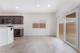 Building Photo - 5124 Jurupa Ct