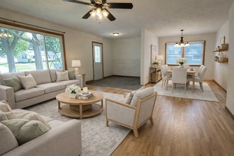 Building Photo - 3725 Sussex Ln