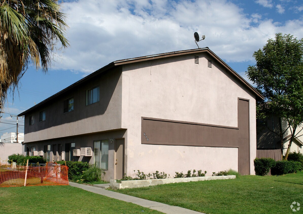 Primary Photo - 525 Penrose Dr