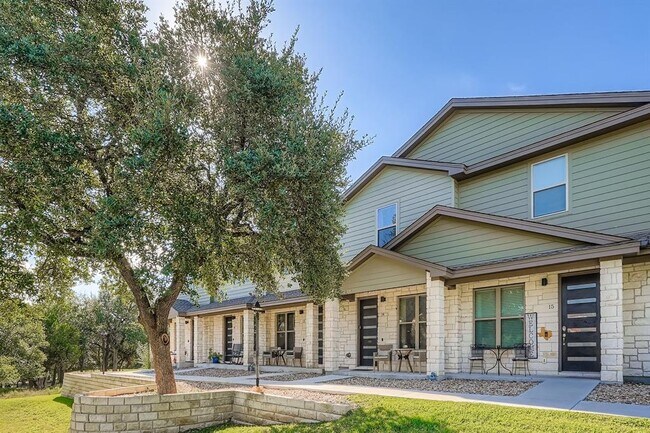 Building Photo - 18803 Hogan Cir