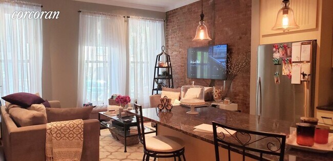 Foto del edificio - 444 E 58th St