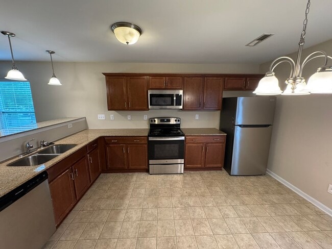 Foto del edificio - 4183 Broadstairs Dr SW