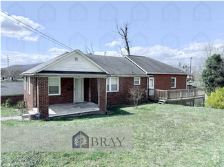 Building Photo - 718 Birch St