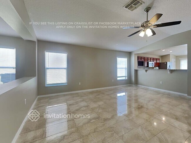 Building Photo - 3028 Park Ridge Ave